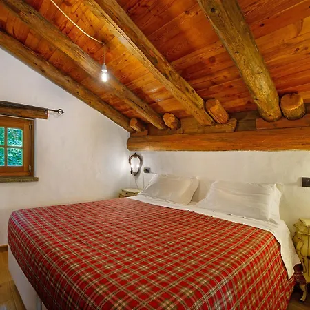 Le Du Coq Rouge Chalet Valtournenche